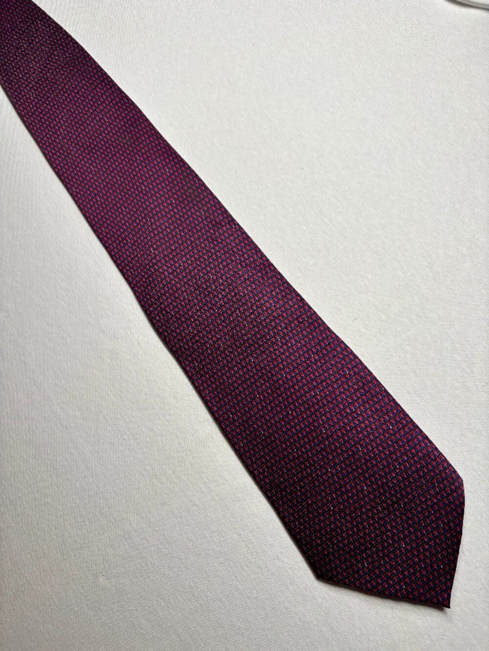 REACTION by Kenneth Cole Necktie 58"